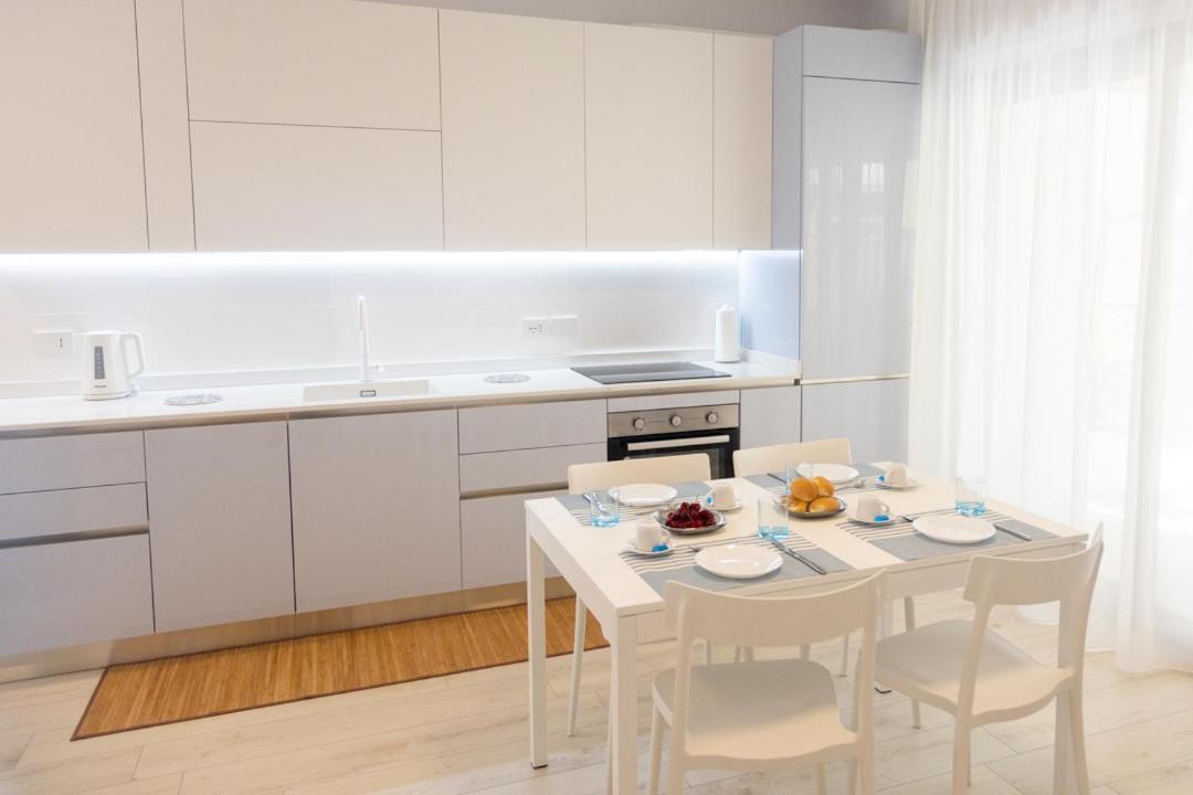 Novatek Apartment 201 Exclusive Pescara Buitenkant foto